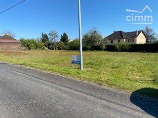 Terrain constructible entre bourg et campagne

