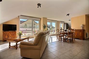 DAIX - R�seau Divia : Appartement type 6, 111,40m� habitable (133m� au sol), garage, 4 chambres, ter