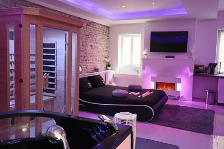 C�UR DE VILLAGE : Magnifique appartement destin� � la location courte dur�e !
