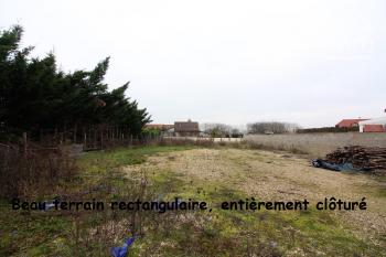 BEIRE LE FORT : Terrain � batir de 731 m� cl�tur�
