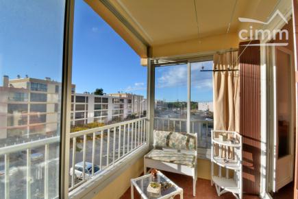ACHAT - SAINT CYPRIEN PLAGE - APPARTEMENT - 3 PIECES - 2EME ETAGE -  ASCENSEUR - CAVE - PLACE DE PAR