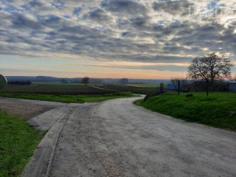 Proche Attigny maison de 90m� 
