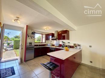 ACHAT - ALENYA  - VILLA 2 FACES - 3 CHAMBRES - 1 ETAGE - GARAGE - 66200 - PYRENEES ORIENTALES - REGI
