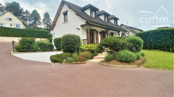 Maison Familiale aux belles prestations - Garennes sur Eure
