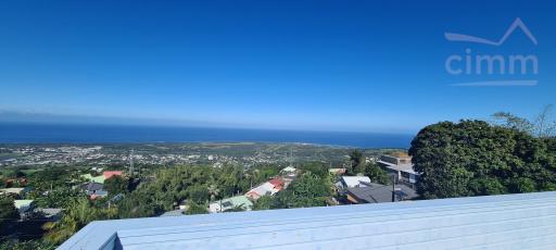 Apt F8 Etang-Sal� Les Hauts 974 LA REUNION
