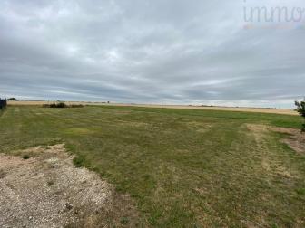 Terrain de 1000 m� plat, viabilis�
