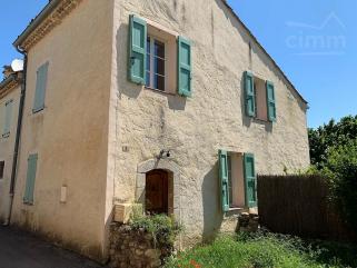 MAISON DE VILLAGE T4 AVEC JARDIN ET GARAGE
