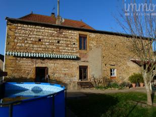 D�p. 71  BORD de LOIRE MAISON DE VILLAGE. LOUEE  OU LIBRE
