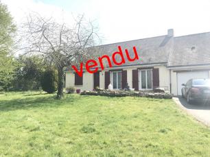 A 2 kms du bourg de Petit Mars ,maison T4 de 130m� sur 1300m� de terrain .
