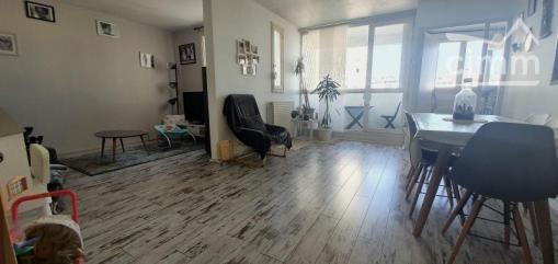 Charmant DUPLEX T4 de 100,7m� avec Terrasses
