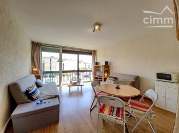 ACHAT - SAINT CYPRIEN PLAGE - GRAND STUDIO - 2EME ETAGE - PARKING PRIVATIF - 66750 - PYRENEES ORIENT