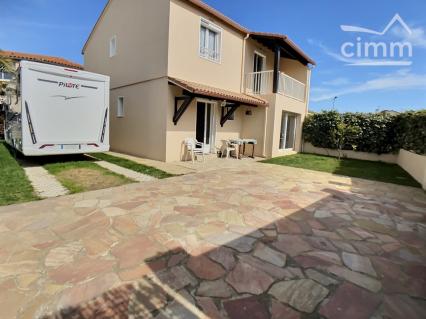 ACHAT - SAINTE MARIE LA MER  - VILLA - 3 FACES - 5 PIECES - CABANON - TERRASSE - 66470 PYRENEES ORIE