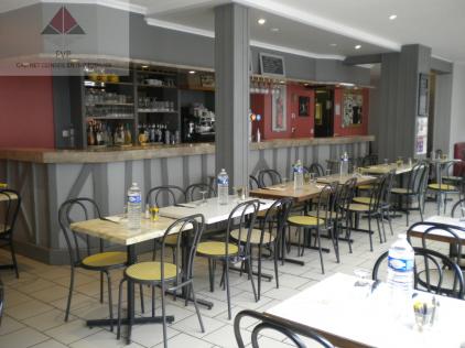 A vendre Bar Brasserie en centre ville, route passag�re
