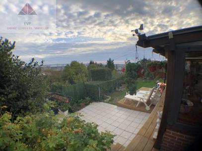 Le Havre, charmant logement en copropri�t� type T5 de 110m� avec terrain individuel  de 740m�
