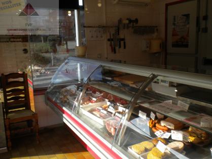 A vendre en centre ville d une commune dynamique, Boucherie Charcuterie Volaille ,
