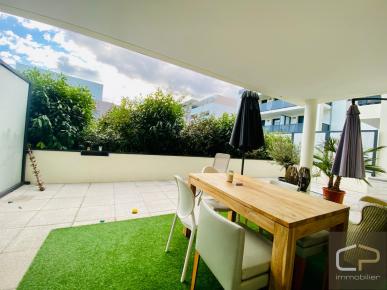 Appartement T4 r�cent de 3 chambres � FERNEY VOLTAIRE 01210 proche douane avec terrasse 45 m� expos�