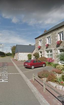 Immeuble mixte proche d'Alen�on

