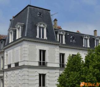 BEL APPARTEMENT BOURGEOIS RENOVE
