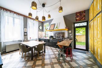 MAISON DE MAITRE ET POSSIBILITE RACHAT DE VIGNES

