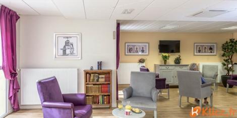 CHAMBRE EN RESIDENCE MEDICALISEE
