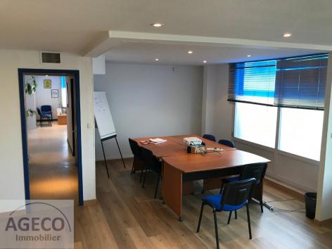 Local commercial ou professionnel proche conseil r�gional
