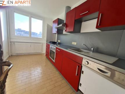 Bellevue Centre 2 F4 de 80m� au 8 �tage avec parking
