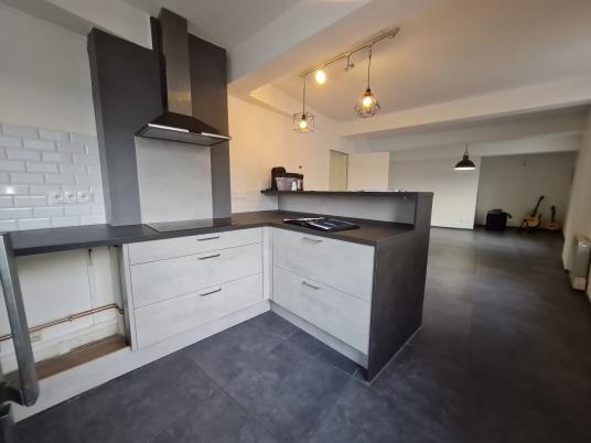 Duplex de 91m� avec stationnement 
