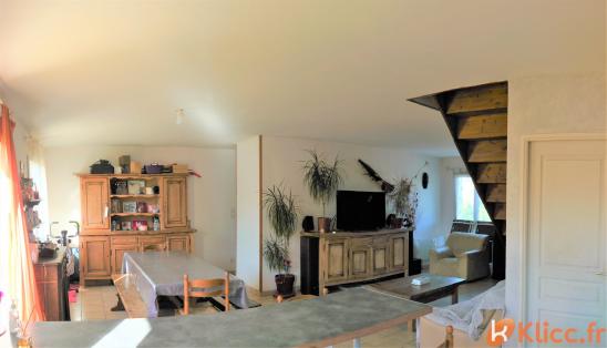 Maison familiale de 131 m� avec garage 
