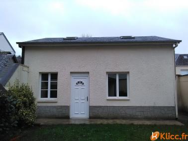 MAISON DE VILLE AVEC PETIT TERRAIN AU COEUR D'YVETOT
