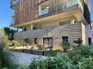 Montpellier Porte Marianne - T3 avec terrase, jardin et parking sous-sol

