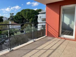 Castelnau-le-Lez - T3 avec terrasse et garage
